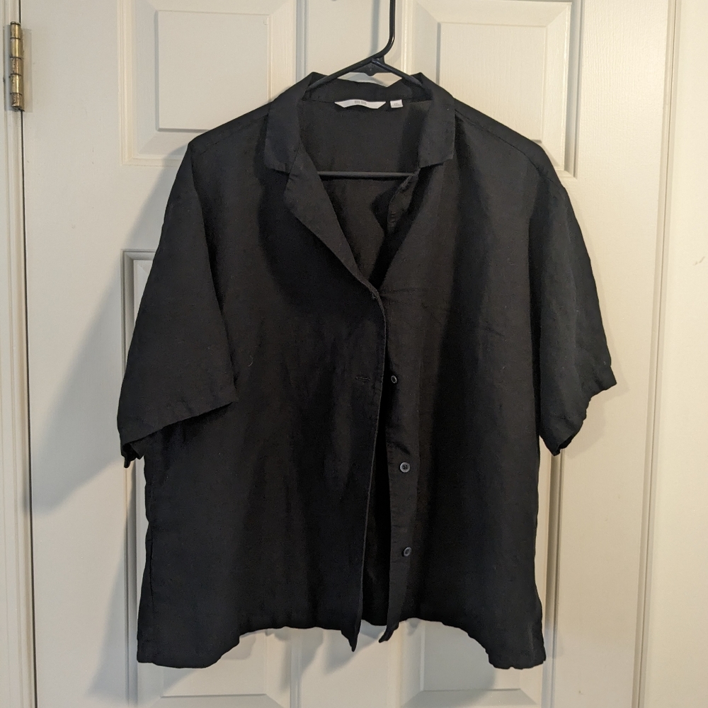 Uniqlo Linen-Blend Button-Up